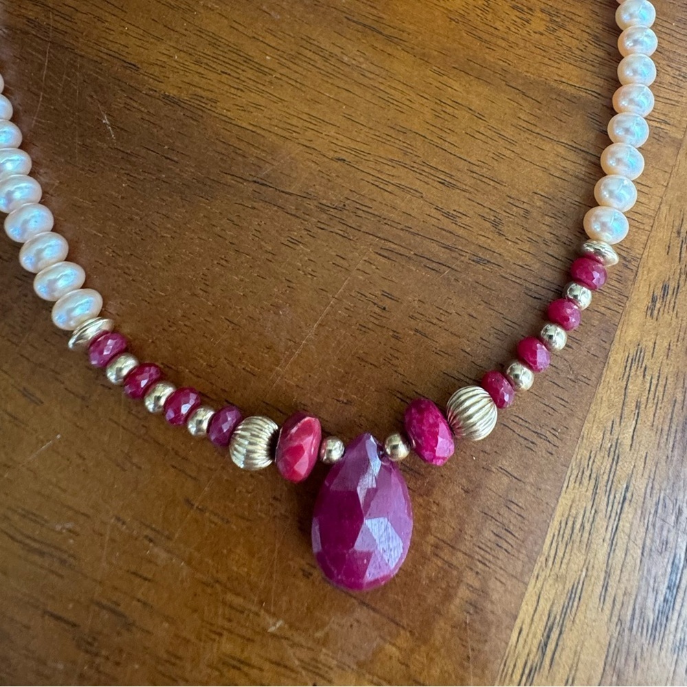 14k Gold Filled Lab Ruby Champagne Freshwater Pearl Necklace - Picture 3 of 8